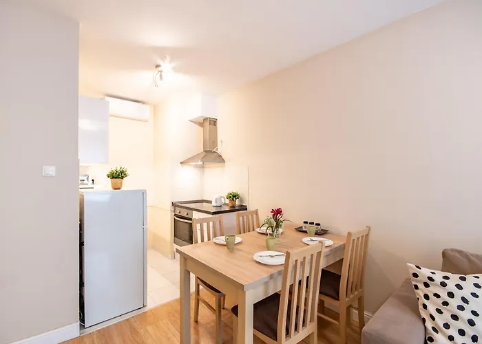 Modern Downtown Retreat Lejlighed *