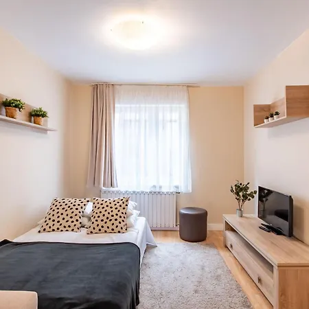 Modern Downtown Retreat * Budapest